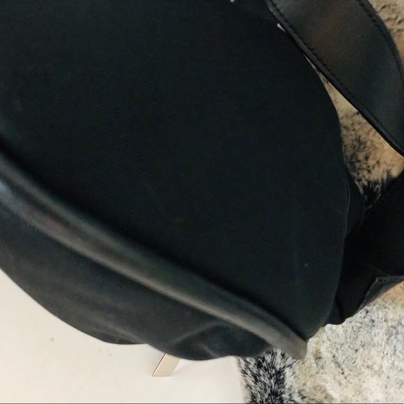 GUCCI Leather & Canvas Shoulder Purse Draw String * - Picture 6 of 8